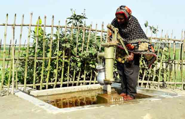 Pumping water from CLP tube-well